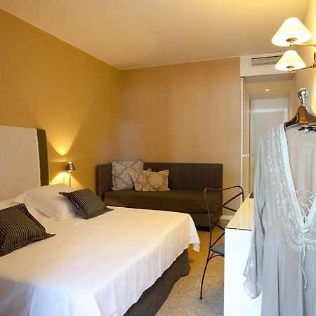 Hotel Mediterraneo Suite&Residence リド・ディ・イエゾロ エクステリア 写真