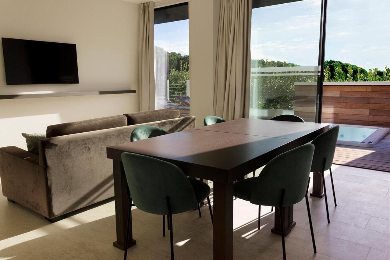 Hotel Mediterraneo Suite&Residence リド・ディ・イエゾロ エクステリア 写真