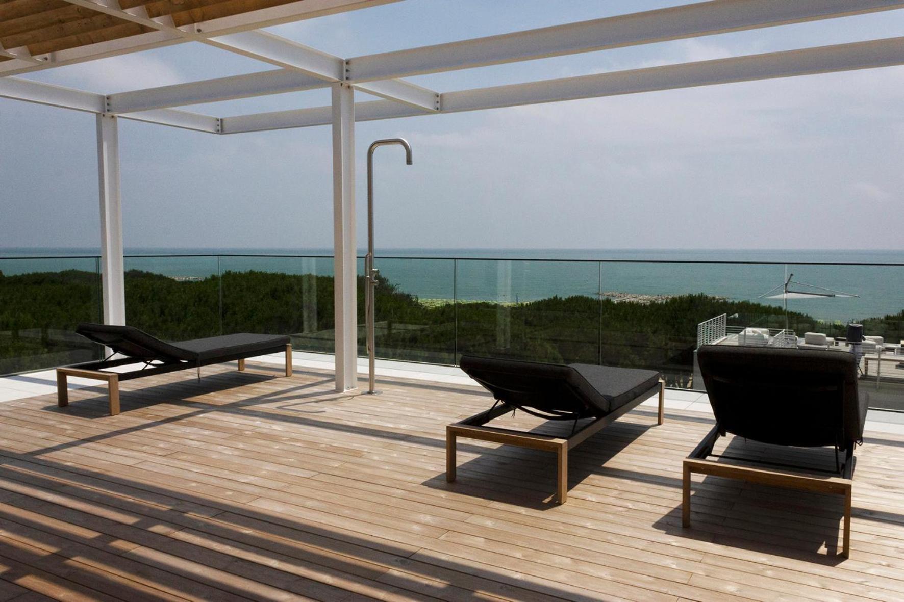 Hotel Mediterraneo Suite&Residence リド・ディ・イエゾロ エクステリア 写真