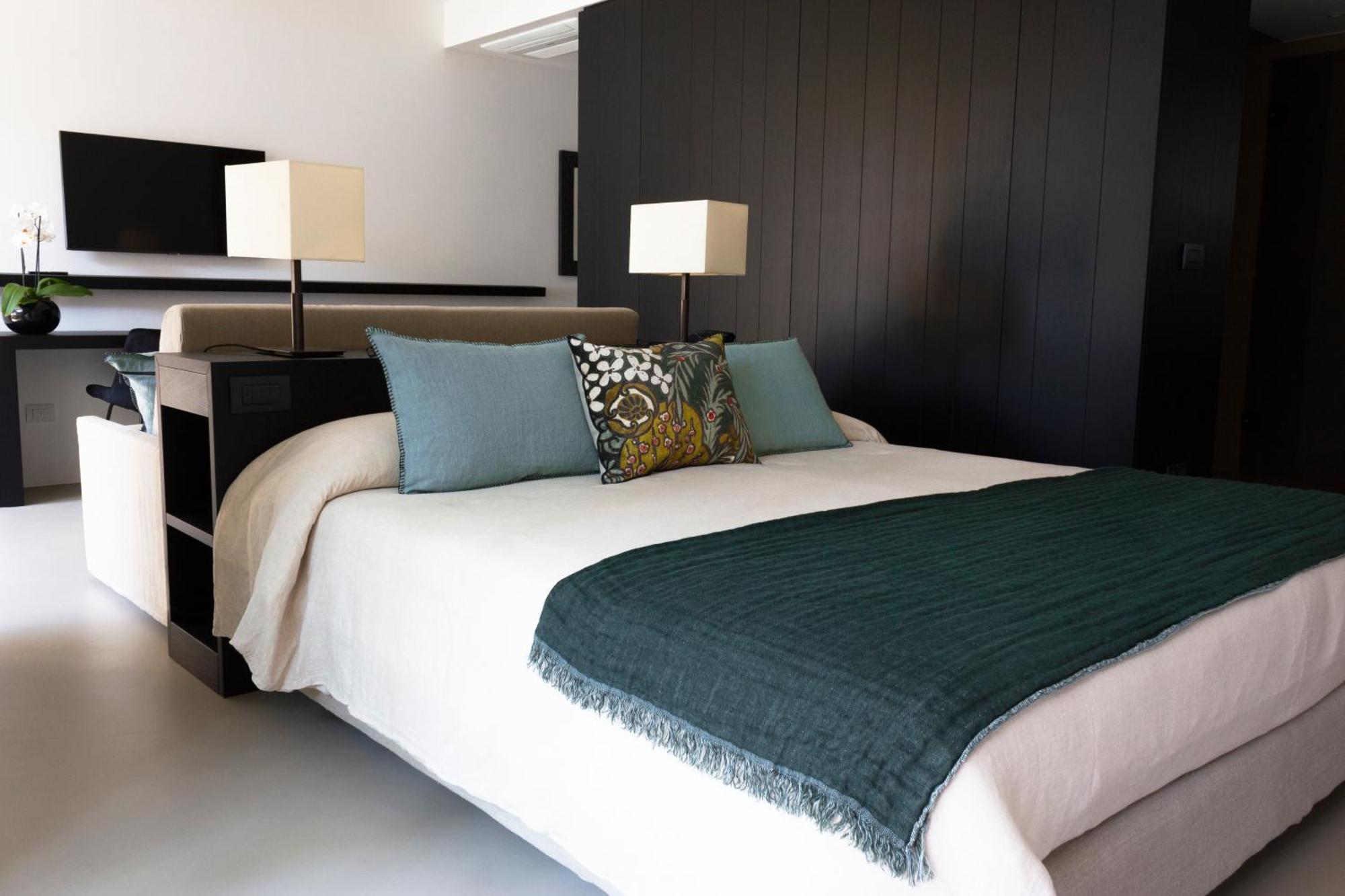 Hotel Mediterraneo Suite&Residence リド・ディ・イエゾロ エクステリア 写真