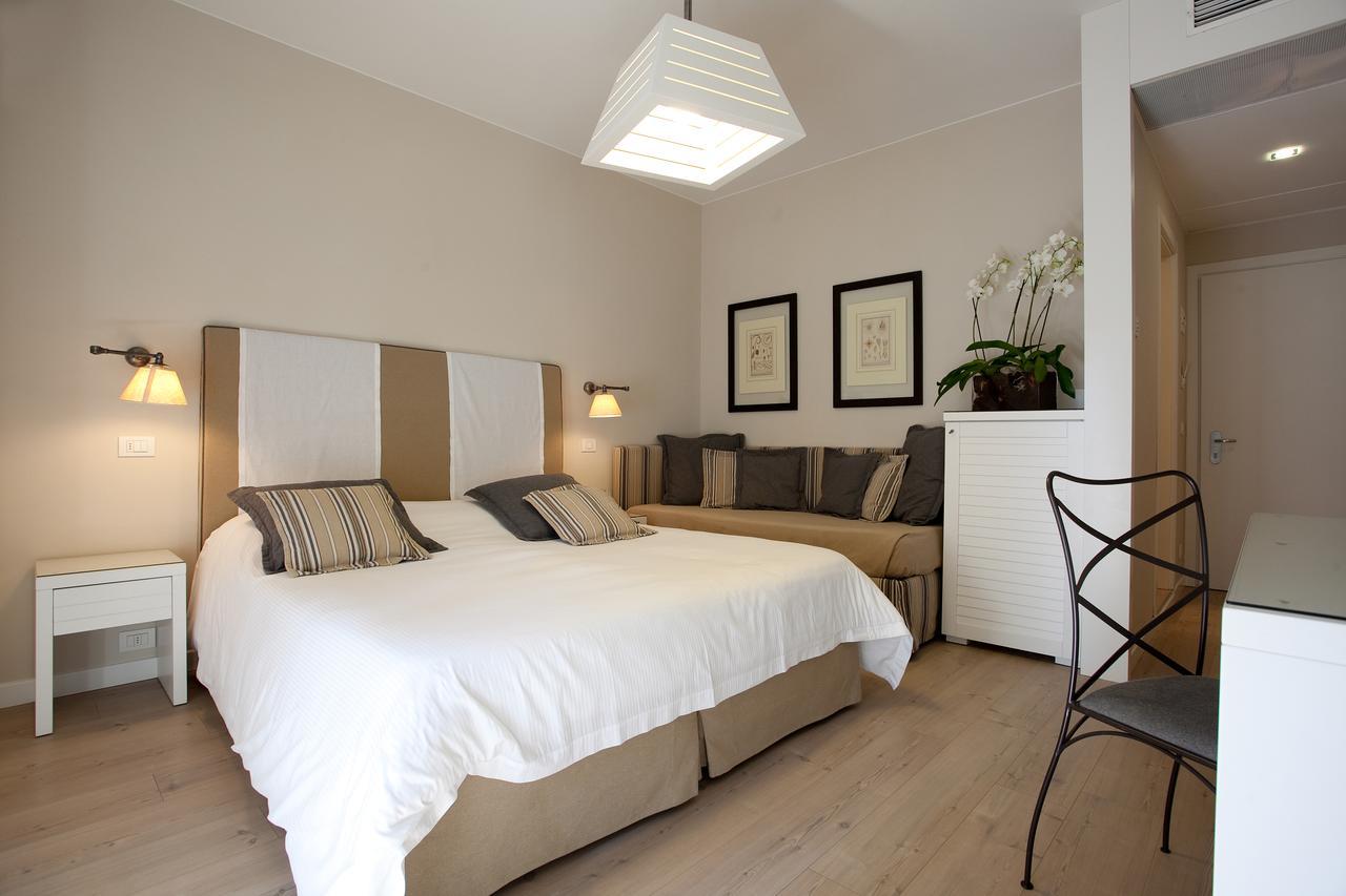 Hotel Mediterraneo Suite&Residence リド・ディ・イエゾロ エクステリア 写真